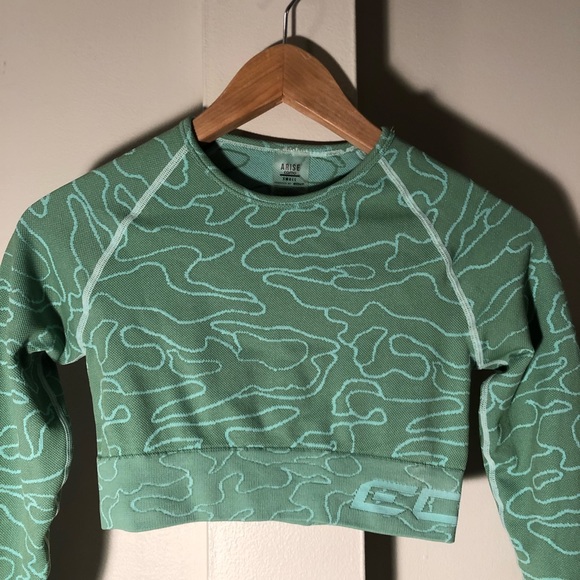 Echt green cropped long sleeve - Picture 2 of 3